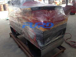 福瑞得機(jī)械1噸座駕壓路機(jī)，小型單鋼輪壓路機(jī)包裝完畢及時(shí)發(fā)貨